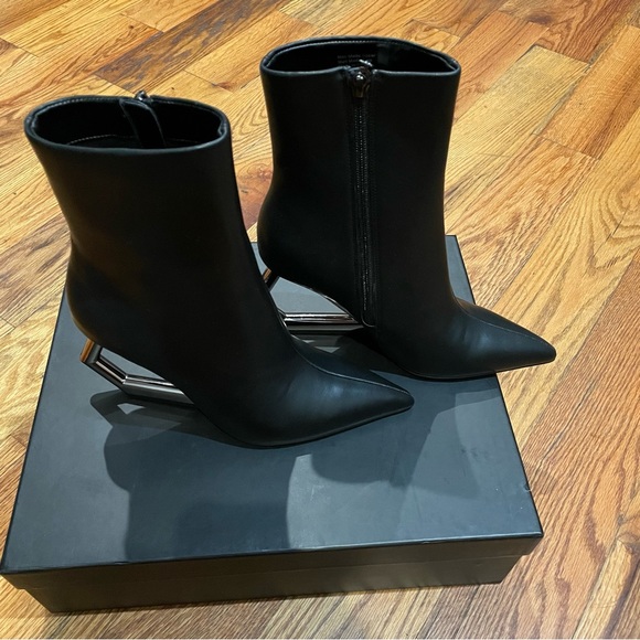 Novelty Heel Bootie - Picture 8 of 12